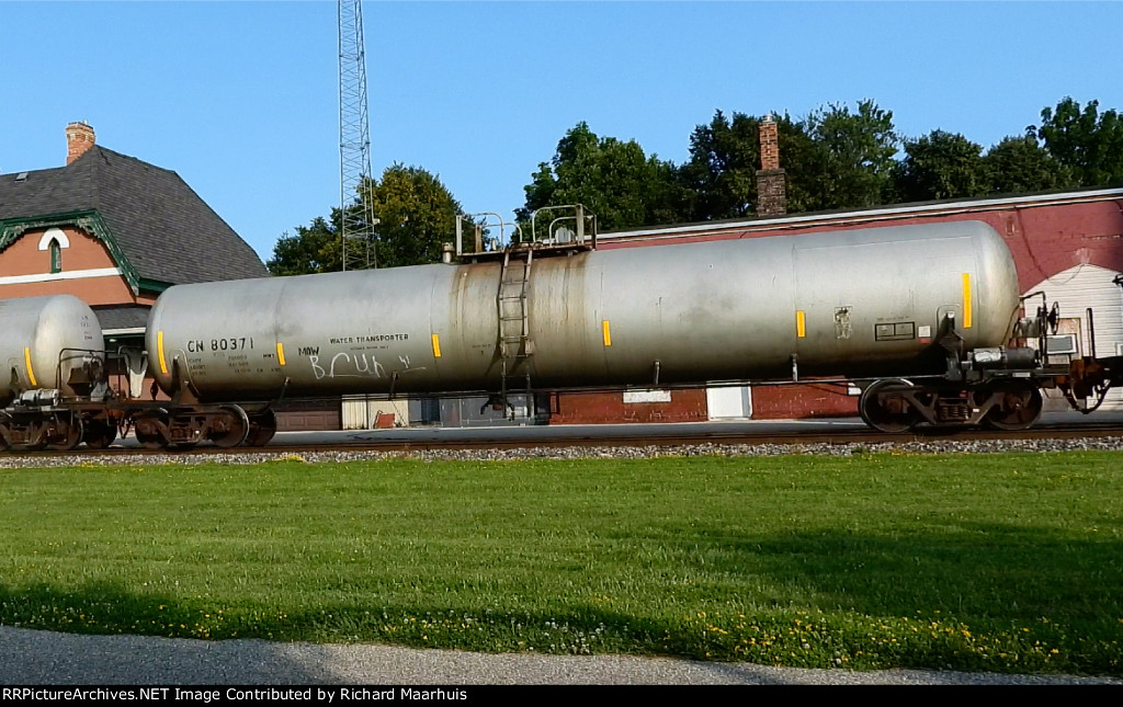 CN 80371